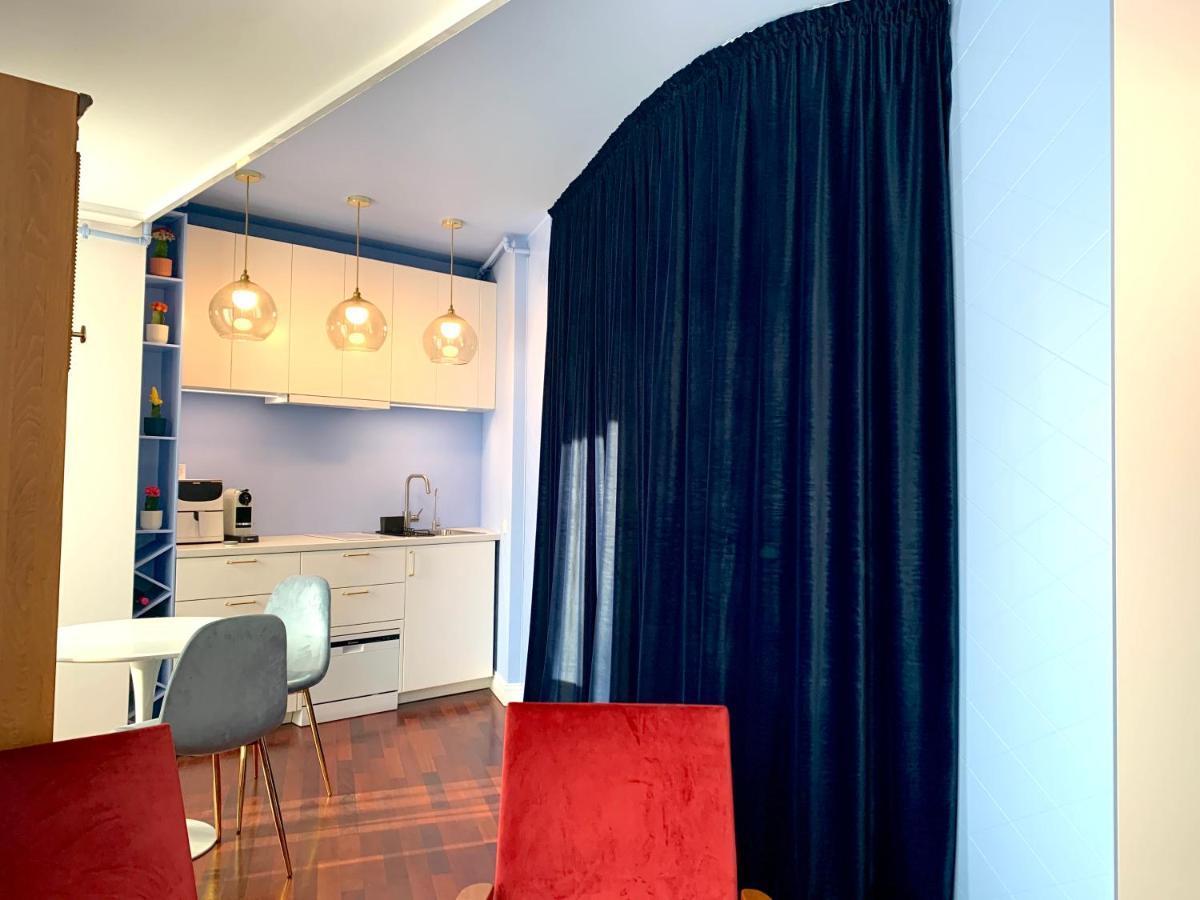 Downtown Italian Studio Букурещ Екстериор снимка