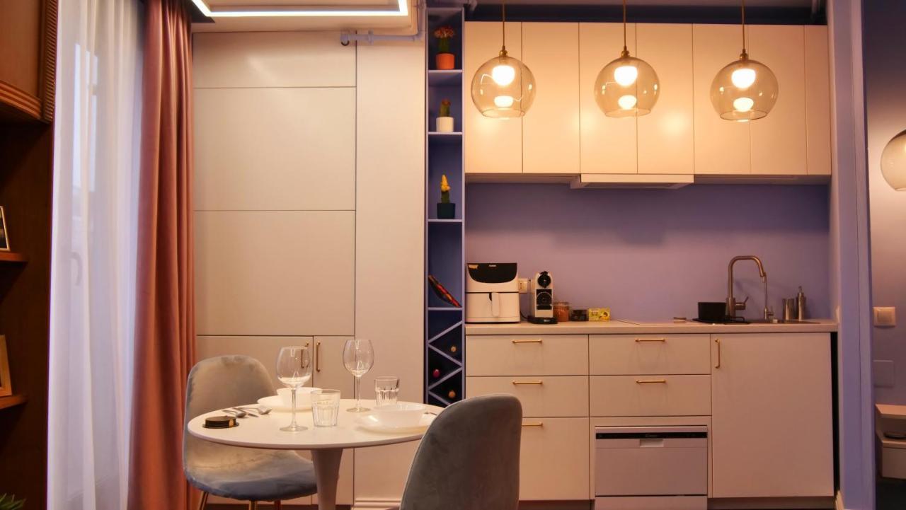Downtown Italian Studio Букурещ Екстериор снимка